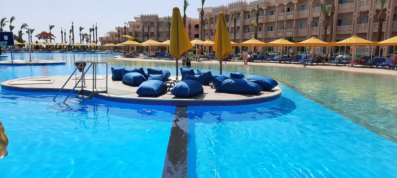 Pool Pickalbatros Palace Resort