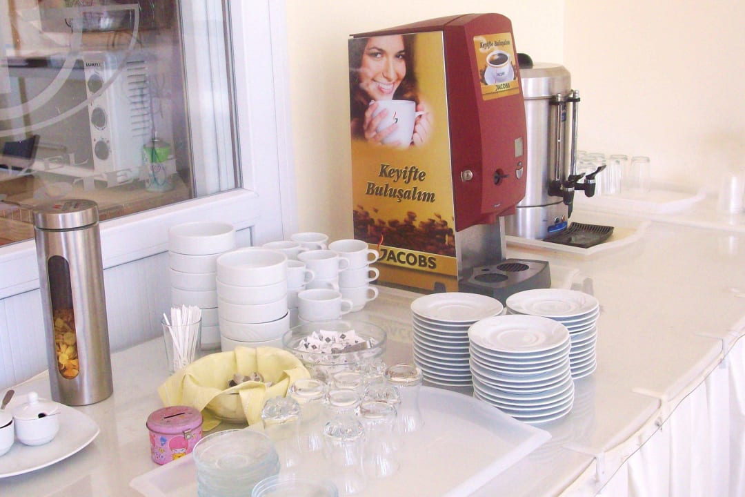 Breakfast room Guzel Izmir Hotel