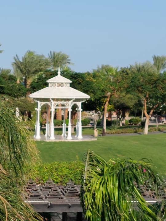 Gartenanlage Steigenberger ALDAU Beach Hotel