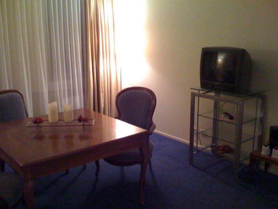 Wohnzimmer Thermal Hotels & Walliser Alpentherme