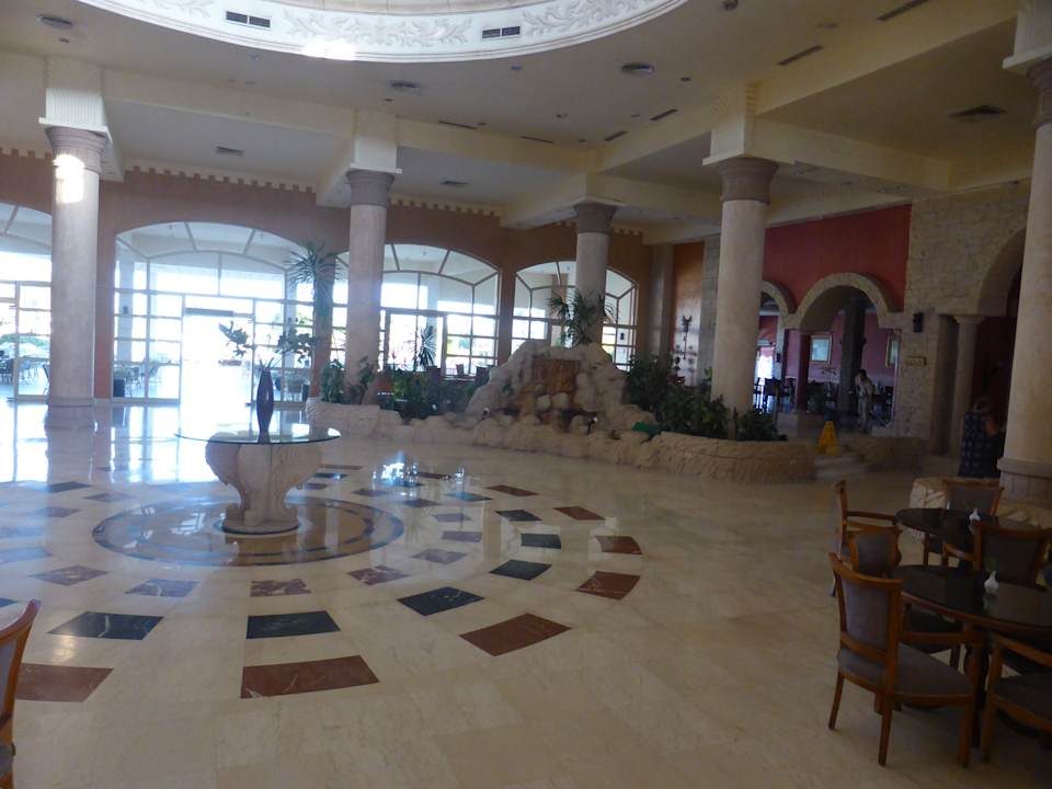 Lobby Regency Plaza Aqua Park & Spa