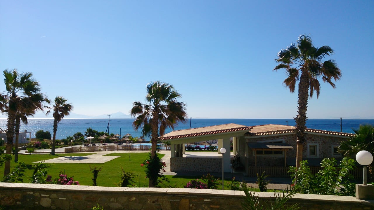 Ausblick Grand Blue Beach Hotel
