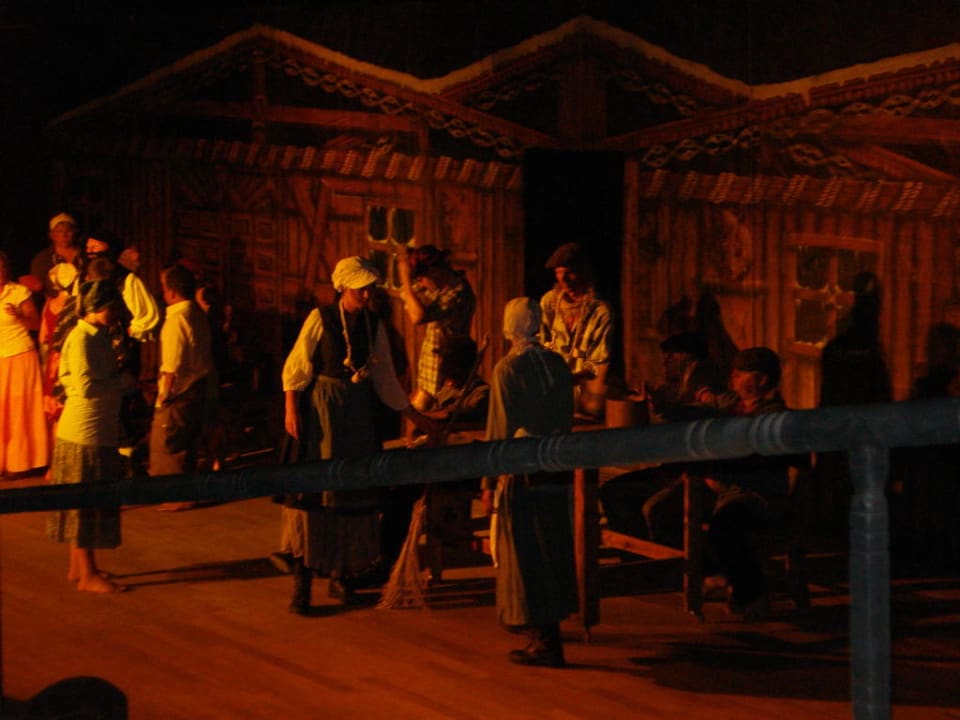 Abendshow Golden Beach Resort