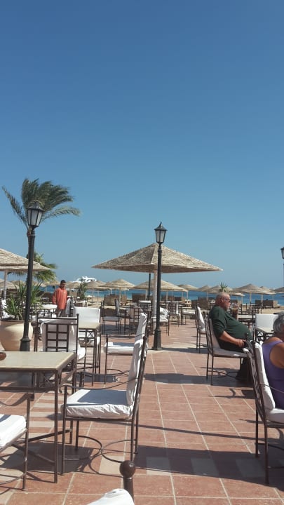 Restaurant Eagles Paradise Abu Soma