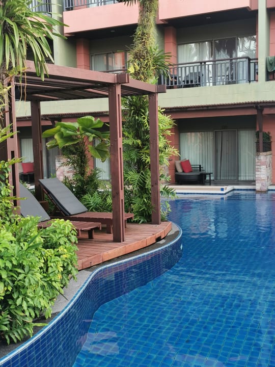 Pool Courtyard by Marriott Phuket, Patong Beach Resort