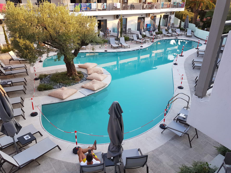 Pool Philoxenia Hotel