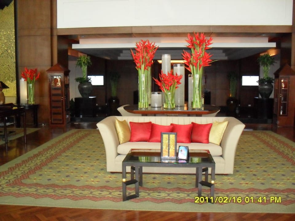 Blumendeko in der Lobby JW Marriott Hotel Bangkok