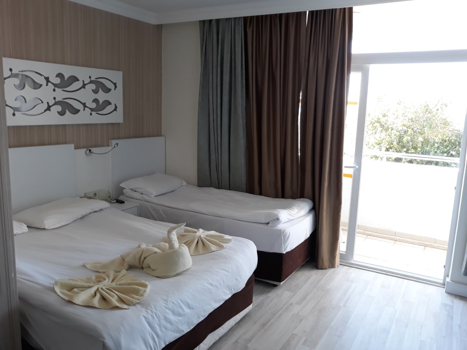 Zimmer Side Miami Beach