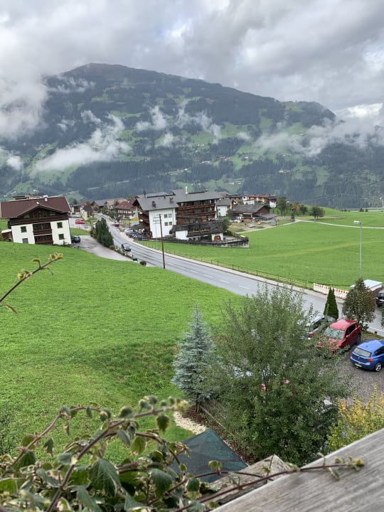 Außenansicht Hotel Jörglerhof