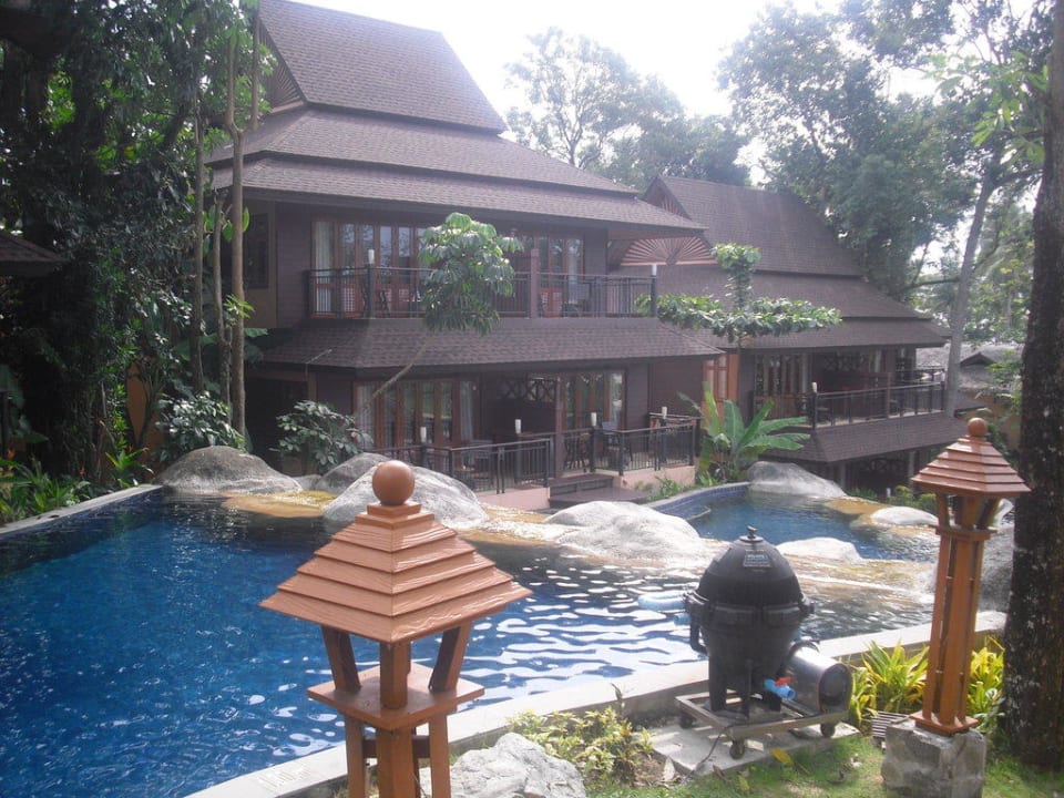 Tolle Poollandschaft! Khao Lak Merlin Resort