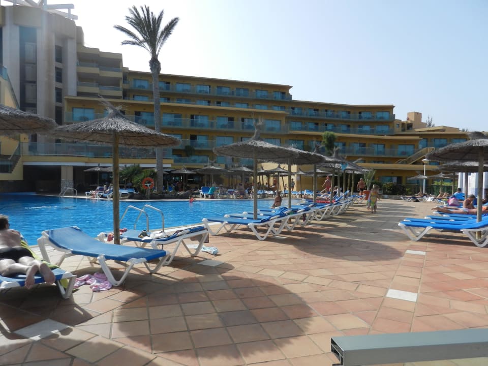 Pool SBH Club Paraiso Playa