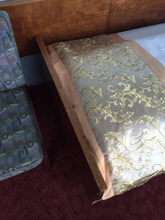 Abgenutze Möbel Hotel Nevada Hamburg