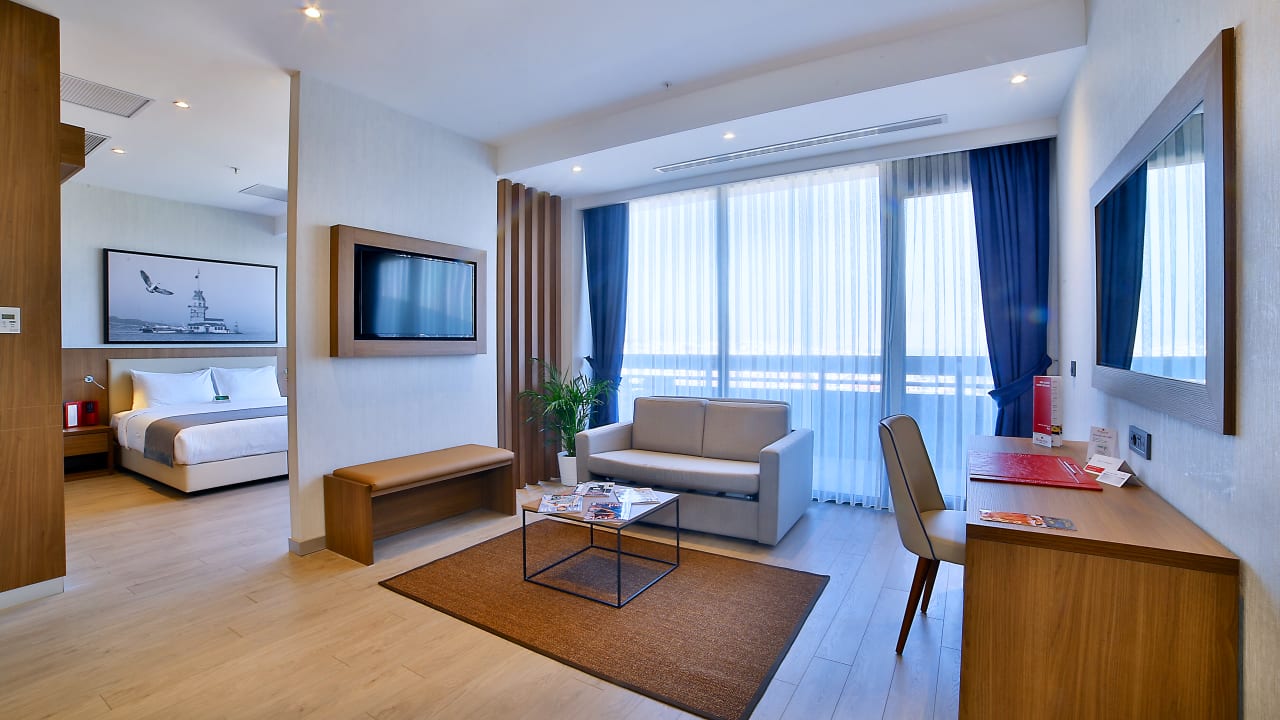 Zimmer Ramada by Wyndham Istanbul Old City