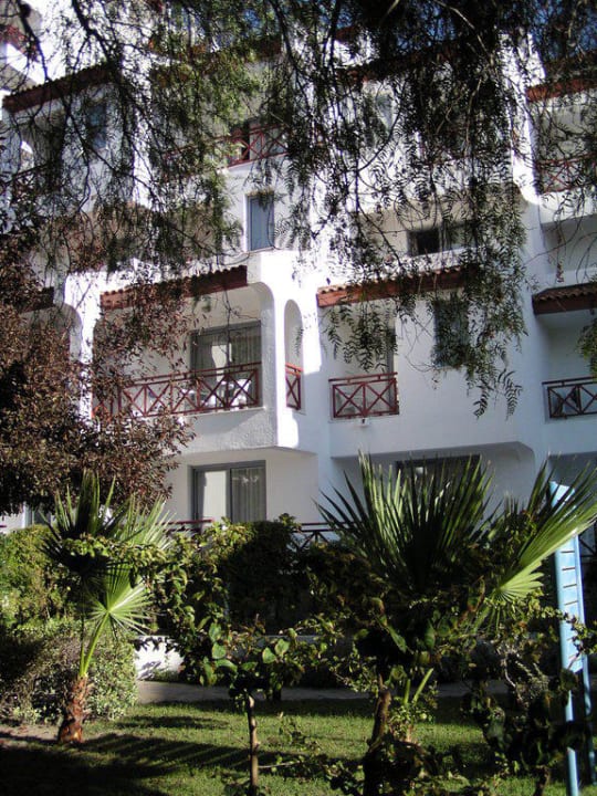 Garten Sentinus Hotel