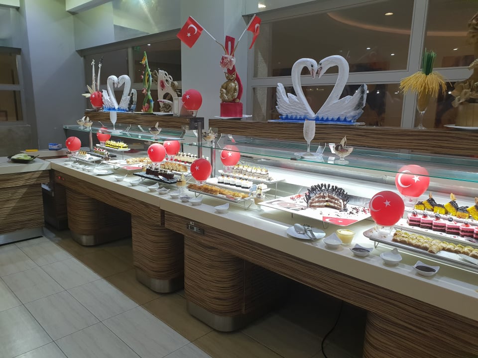 Gastro Port Side Resort Hotel