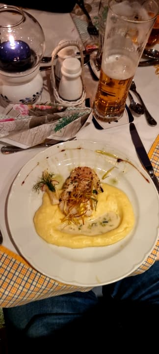 Gastro Hotel Edelweiss Schlössl
