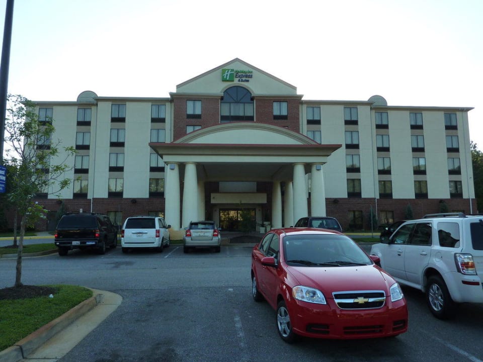 Hoteleingang Hotel Holiday Inn Express Chesapeake
