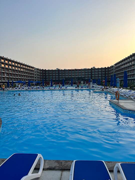 Pool Rewaya Majestic Resort