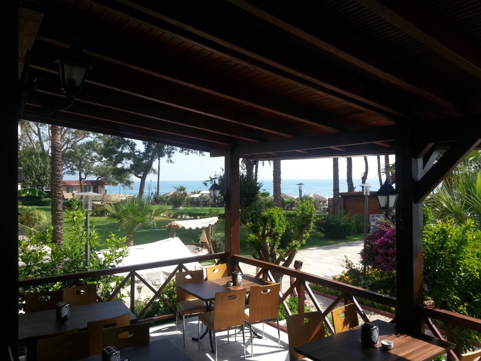 Hauptrestaurant Crystal Aura