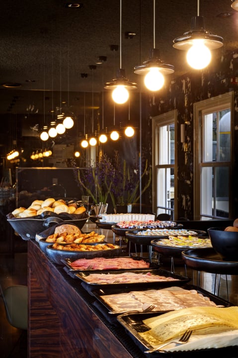 Breakfast Hotel V Frederiksplein
