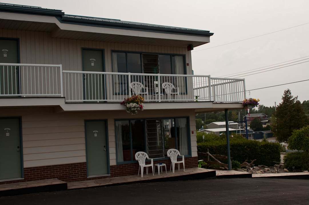 Das Eckzimmer Blue Bay Motel