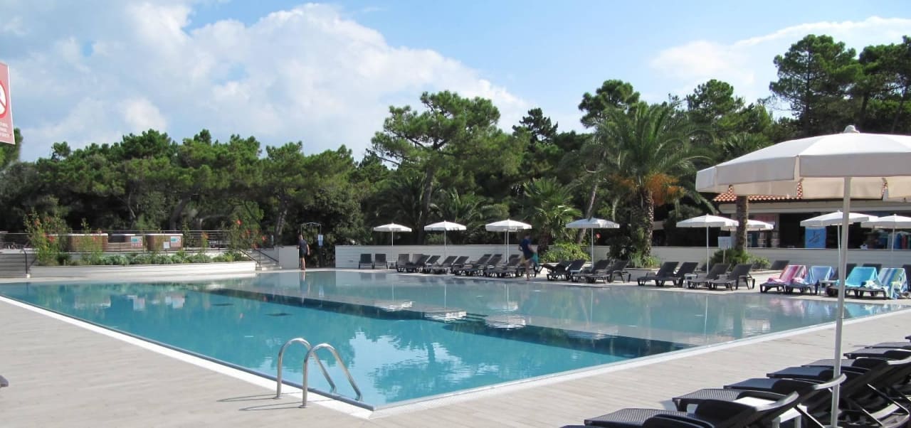 Pool Paradù Tuscany EcoResort