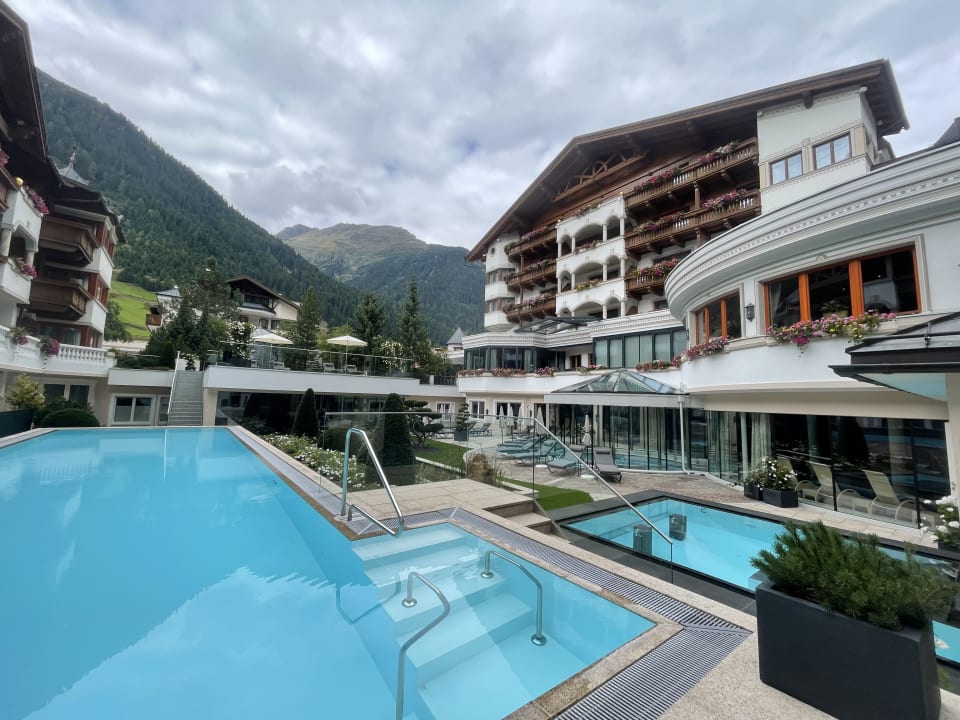 Pool Hotel Trofana Royal