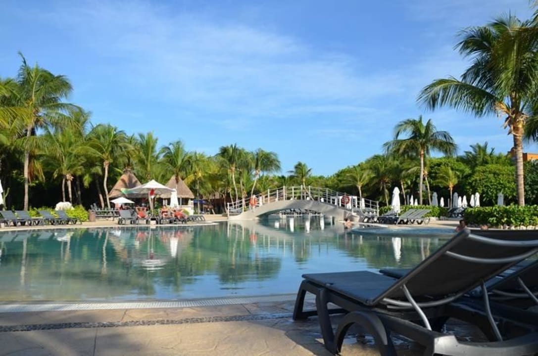 Pool Catalonia Playa Maroma