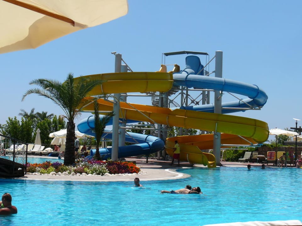 Die Rutschenanlage Hotel Turan Prince