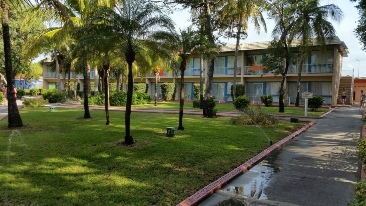Blick auf den Garten Sunscape Curaçao Resort, Spa & Casino