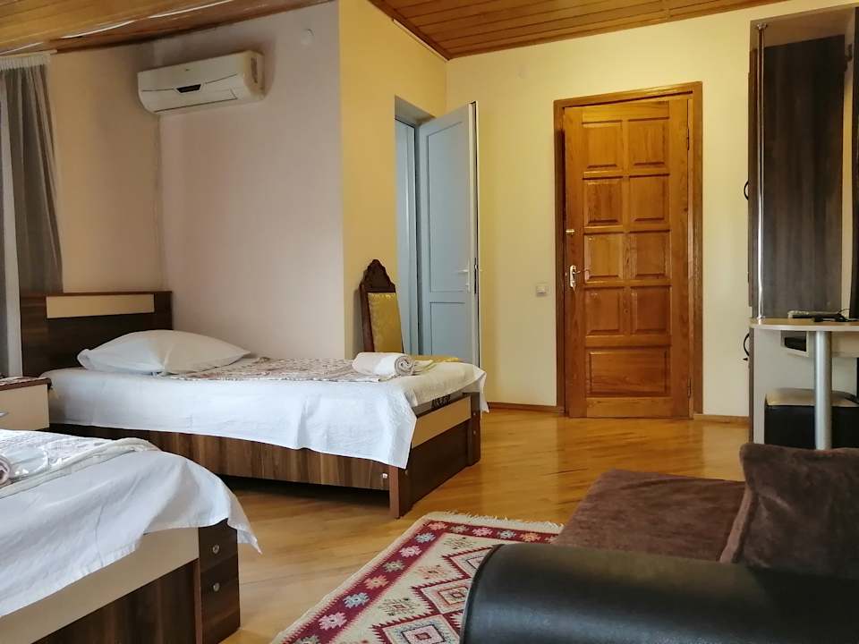 Zimmer Family Hotel Lago