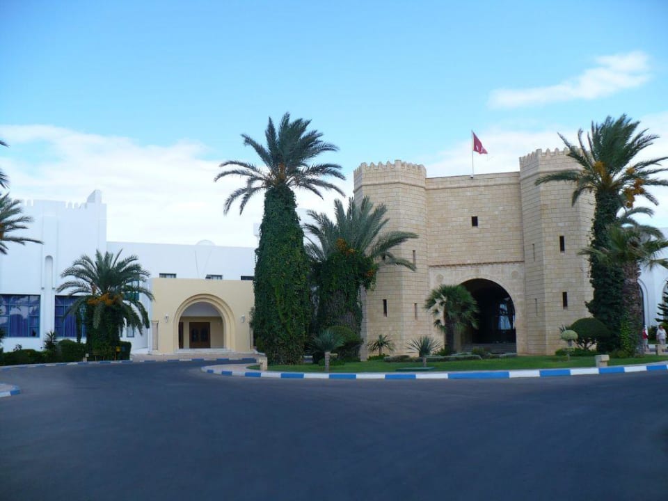 Hotel od frontu Mahdia Palace Thalasso