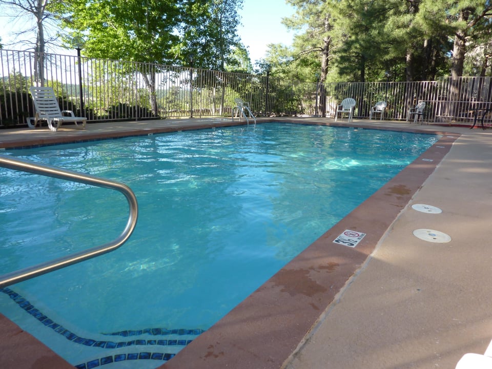 Pool Best Western Plus Hotel Inn of Williams