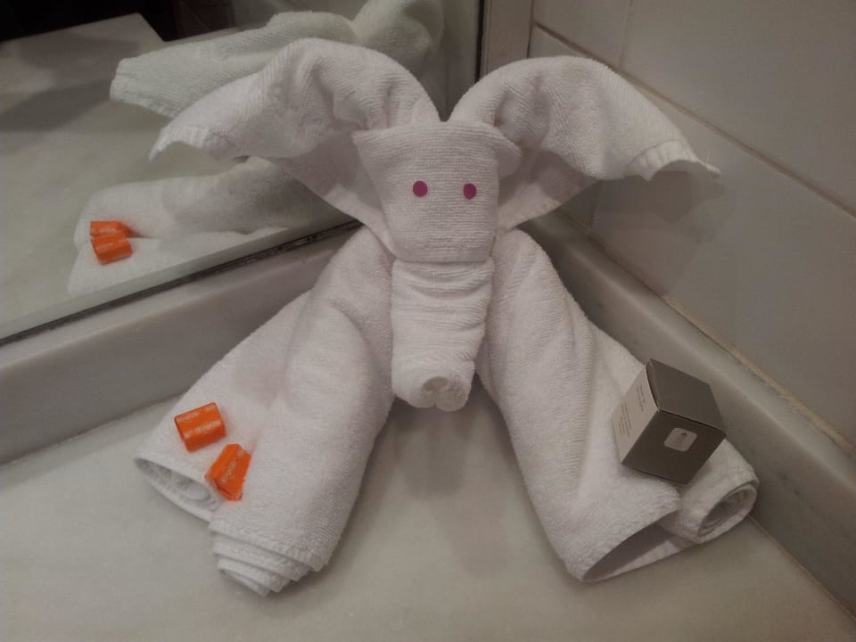 Aufmerksamkeit Hotel & Spa S'Entrador Playa