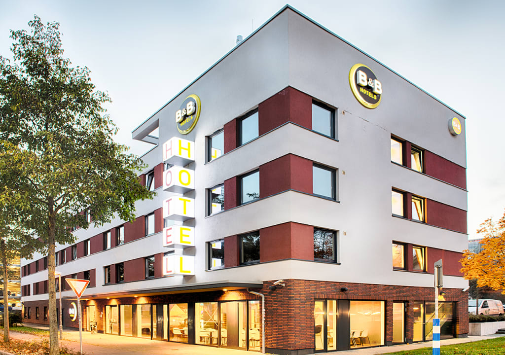 Außenansicht B&B Hotel Kaiserslautern