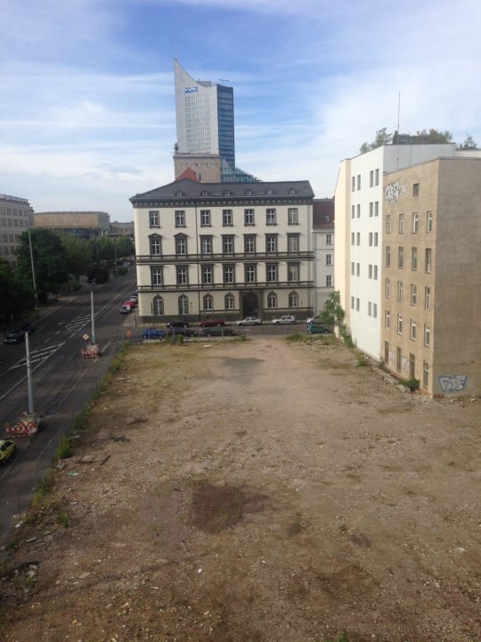 Blick aus dem Fenster Vienna House Easy by Wyndham Leipzig