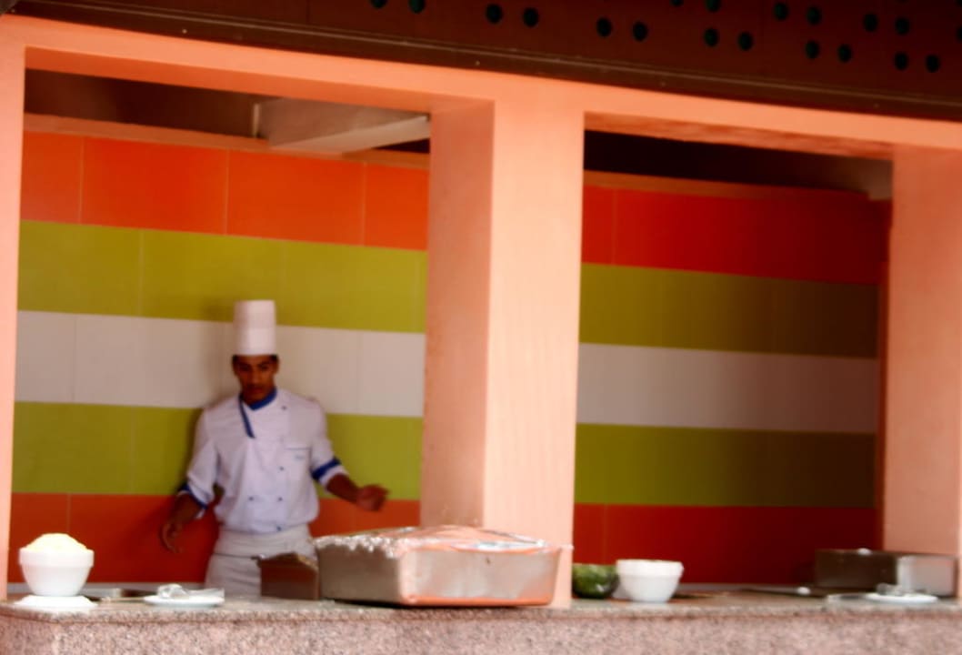 Repas du midi au bbq Hotel Paradis Palace