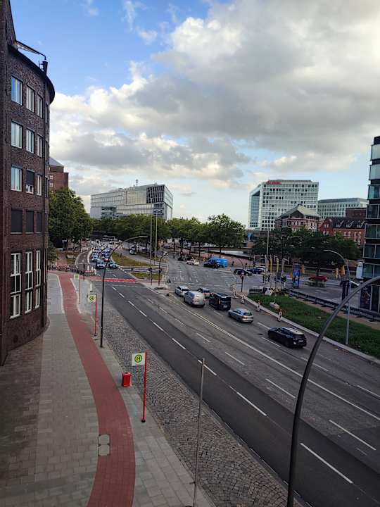 Ausblick The Cloud One Hamburg-Kontorhaus