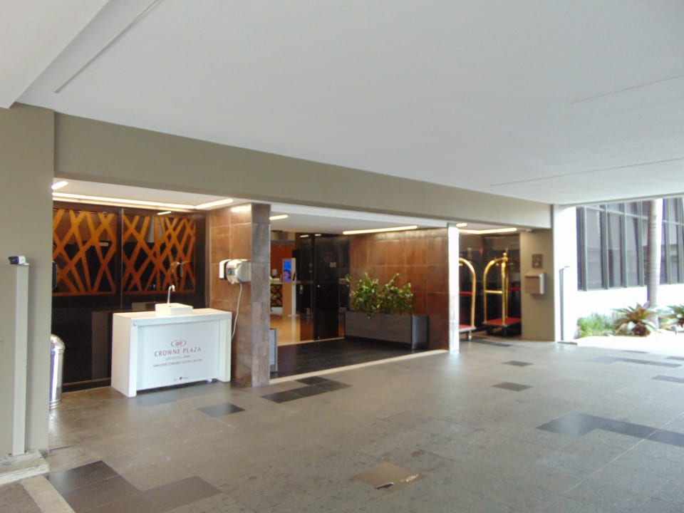 Lobby Hotel Crowne Plaza San Jose Corobici