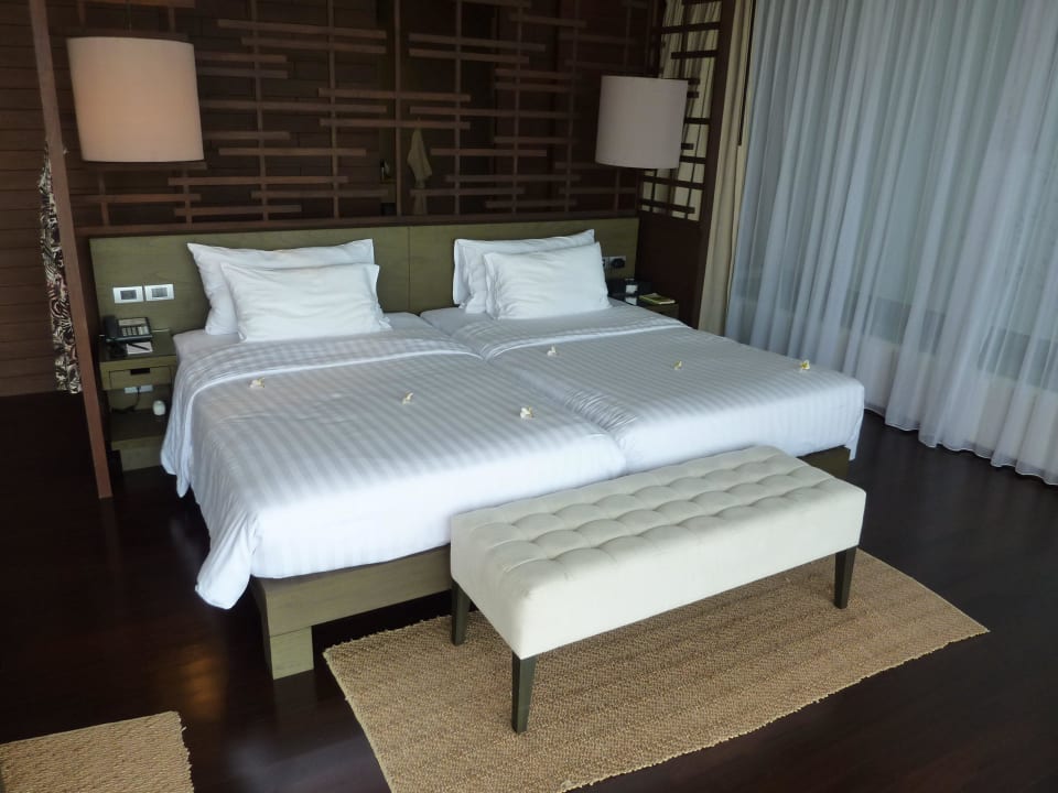 Bett Cape Nidhra Hotel Hua Hin