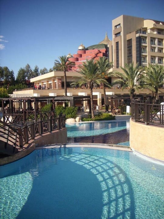 Blick auf Delphine Palace und das Fame Hotel   Fame Residence Lara & Spa