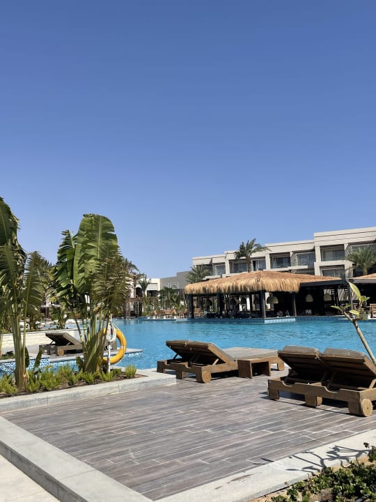 Pool Steigenberger Resort Ras Soma