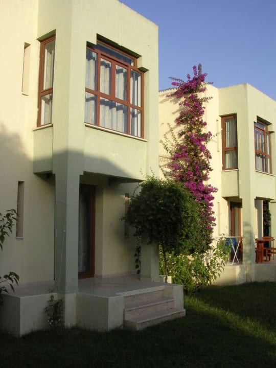 Bungalow - Rückseite VONRESORT Golden Beach