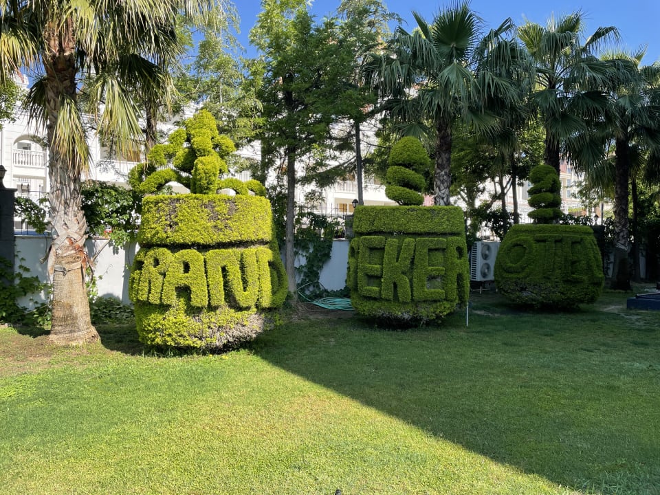 Gartenanlage Grand Seker Hotel