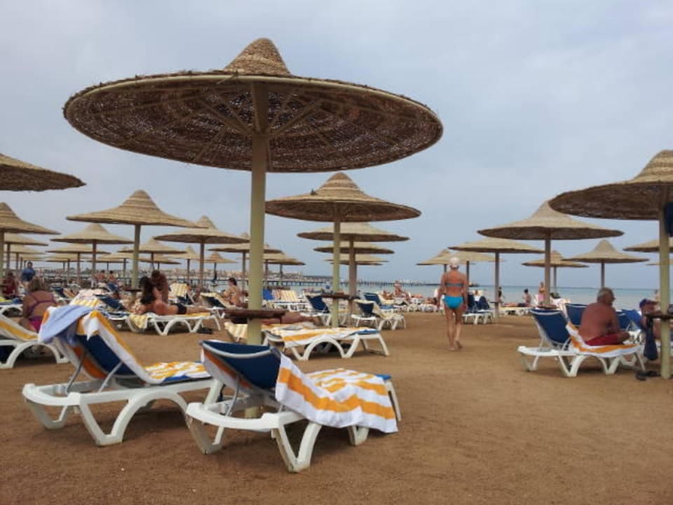 Blick auf den Strand und das Meer Stella Garden Resort & Spa, Makadi Bay