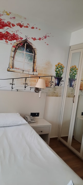 Zimmer Iberostar Waves Bellevue