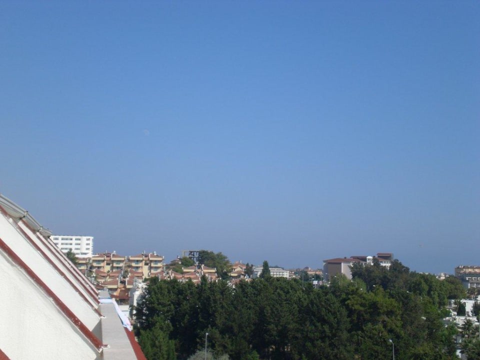 Uitzicht vanaf balkon Hotel Sidekum