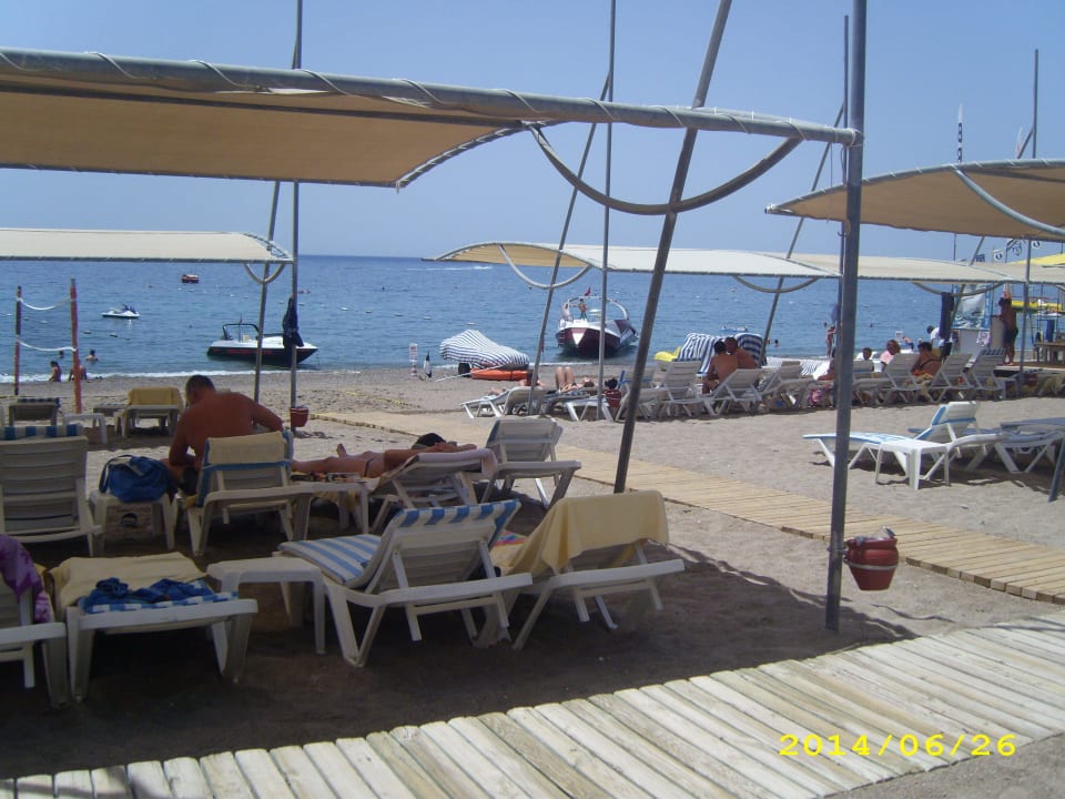 Strand mit Sonnensegel Arycanda Kirman Premium