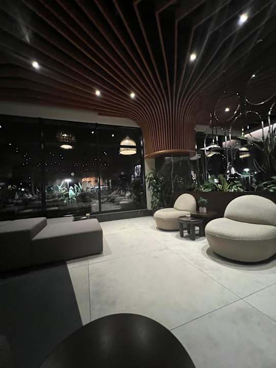 Lobby Jacaranda Luxury Resort