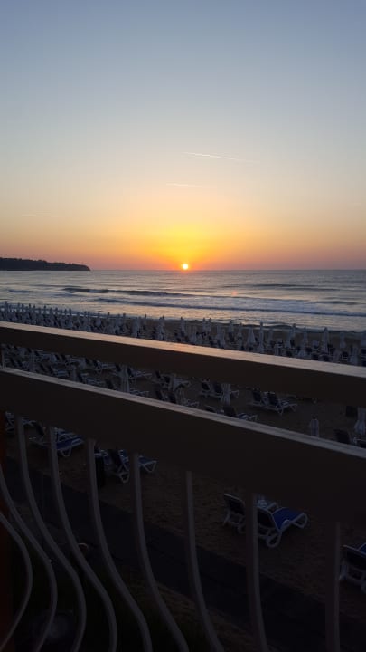 Sonnenaufgang Sol Luna Bay